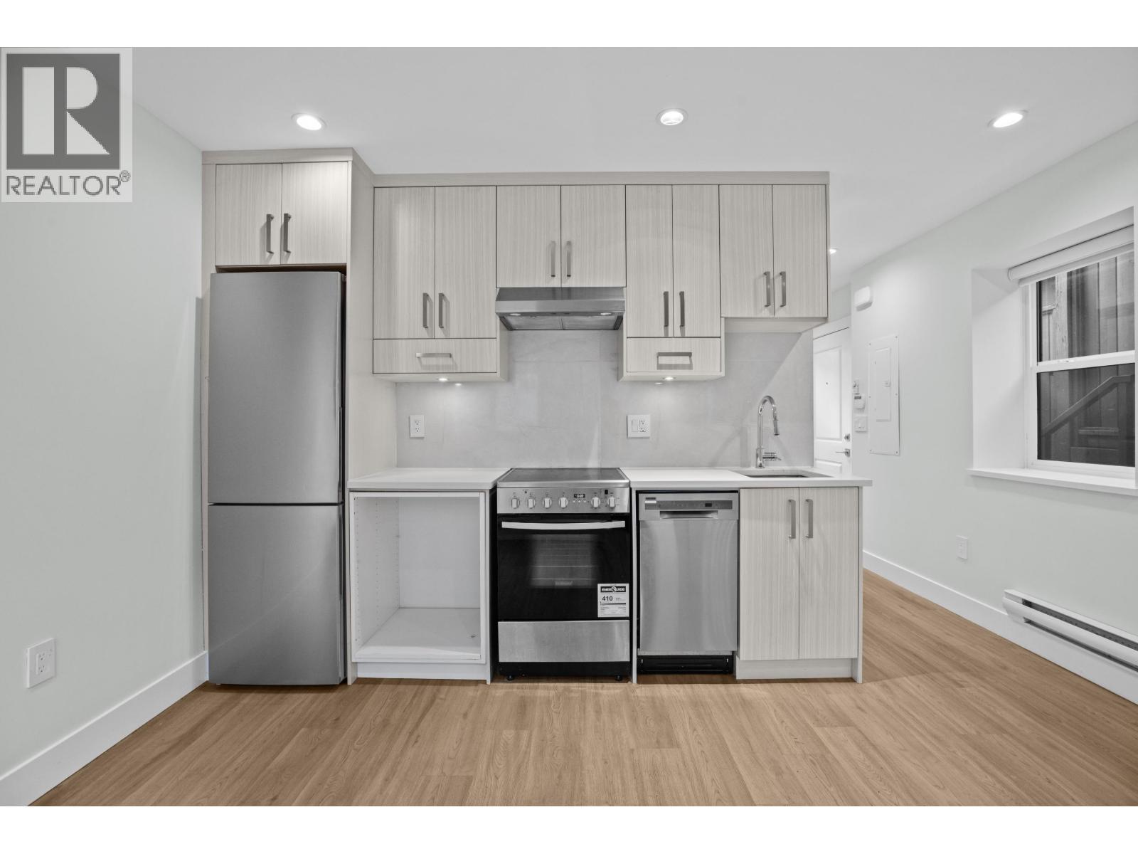 3279 Vimy Crescent, Vancouver, British Columbia V5M 4B5 - Photo 32 - R3064263