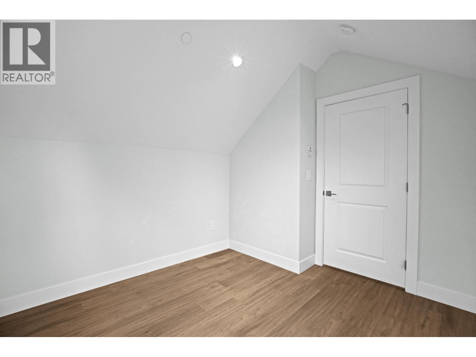 3279 Vimy Crescent, Vancouver, British Columbia V5M 4B5 - Photo 34 - R3064263