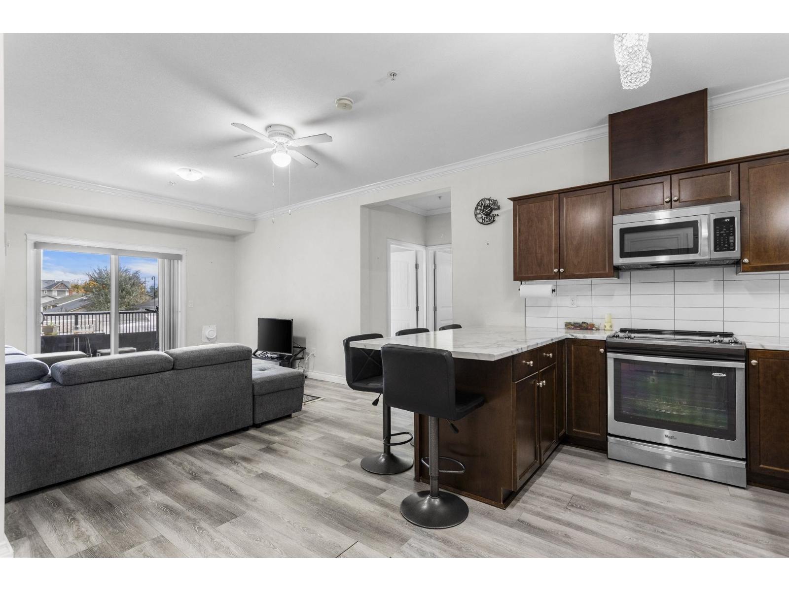 110 46053 CHILLIWACK CENTRAL ROAD|Chilliwack Proper South, Chilliwack, British Columbia