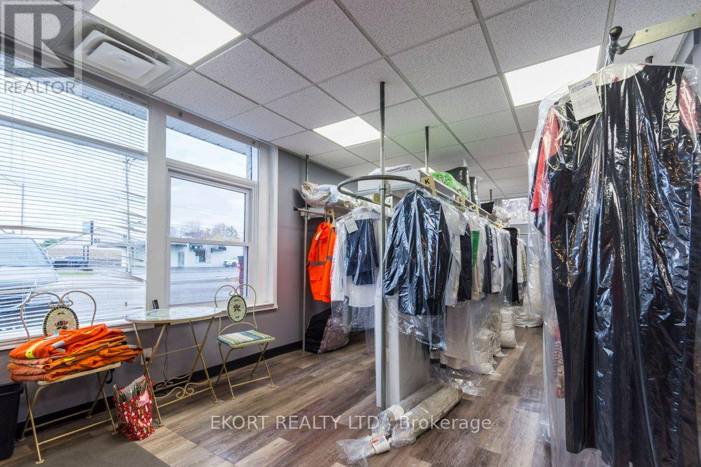 112 College Street W, Belleville, Ontario  K8P 2G5 - Photo 19 - X12505350