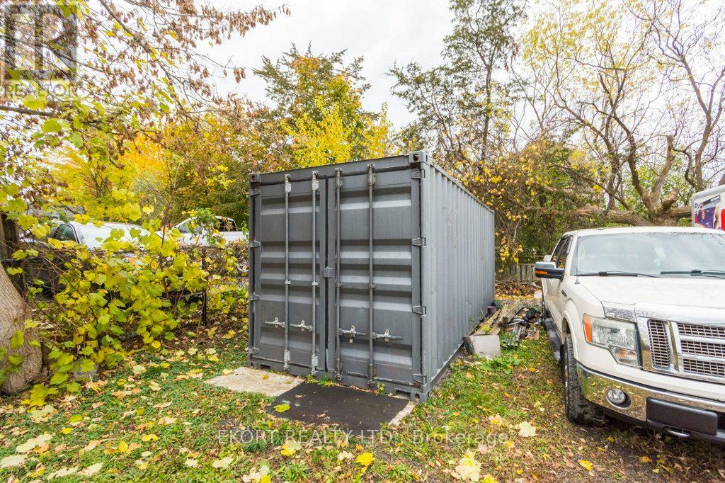 112 College Street W, Belleville, Ontario  K8P 2G5 - Photo 26 - X12505350