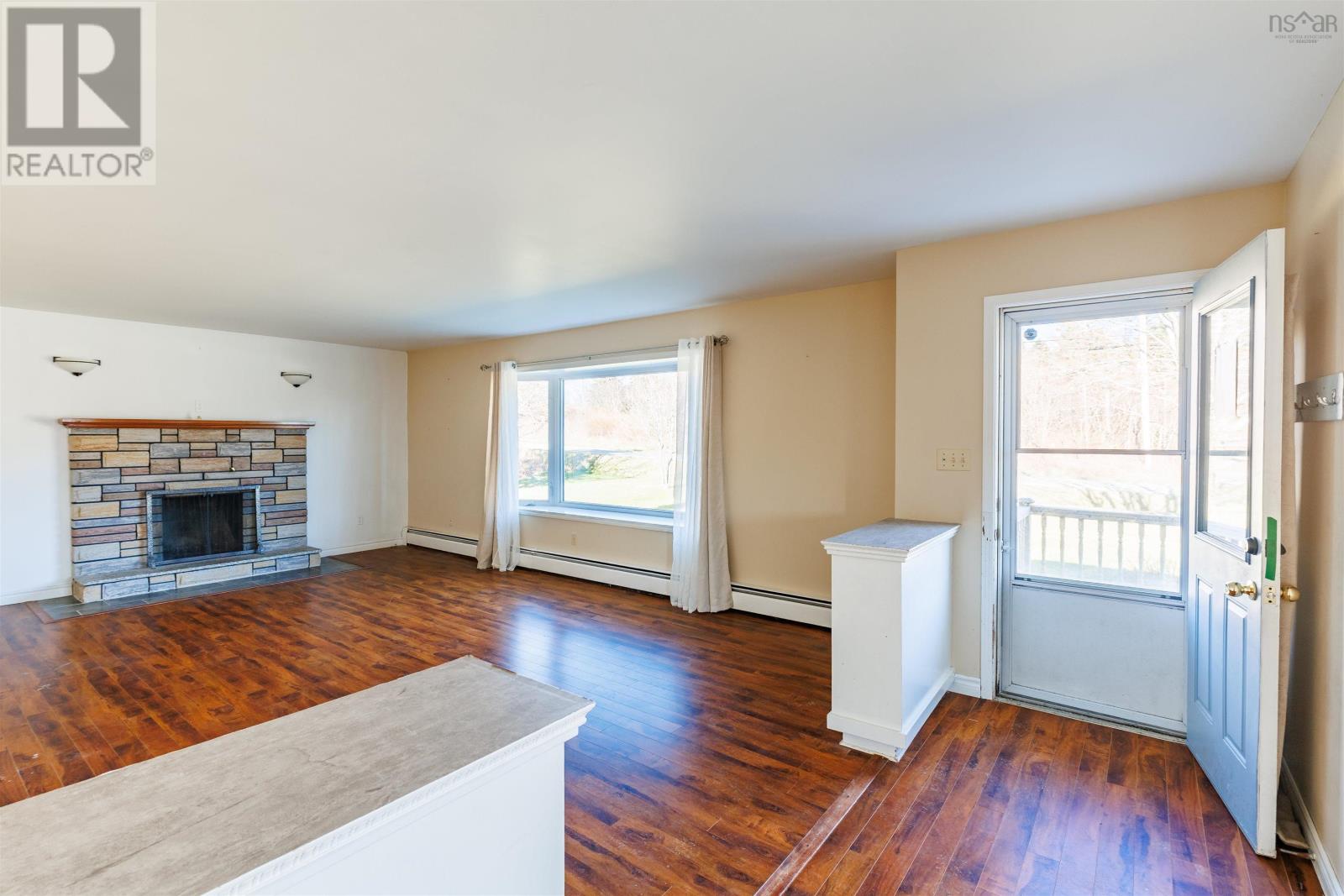 6221 1 Highway, Mavillette, Nova Scotia  B0W 2H0 - Photo 2 - 202519685