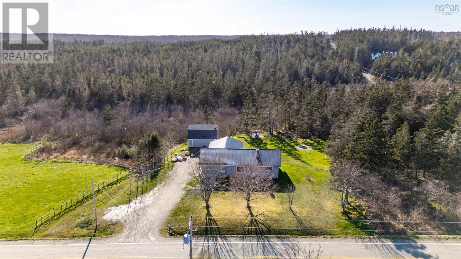 6221 1 Highway, Mavillette, Nova Scotia  B0W 2H0 - Photo 27 - 202519685