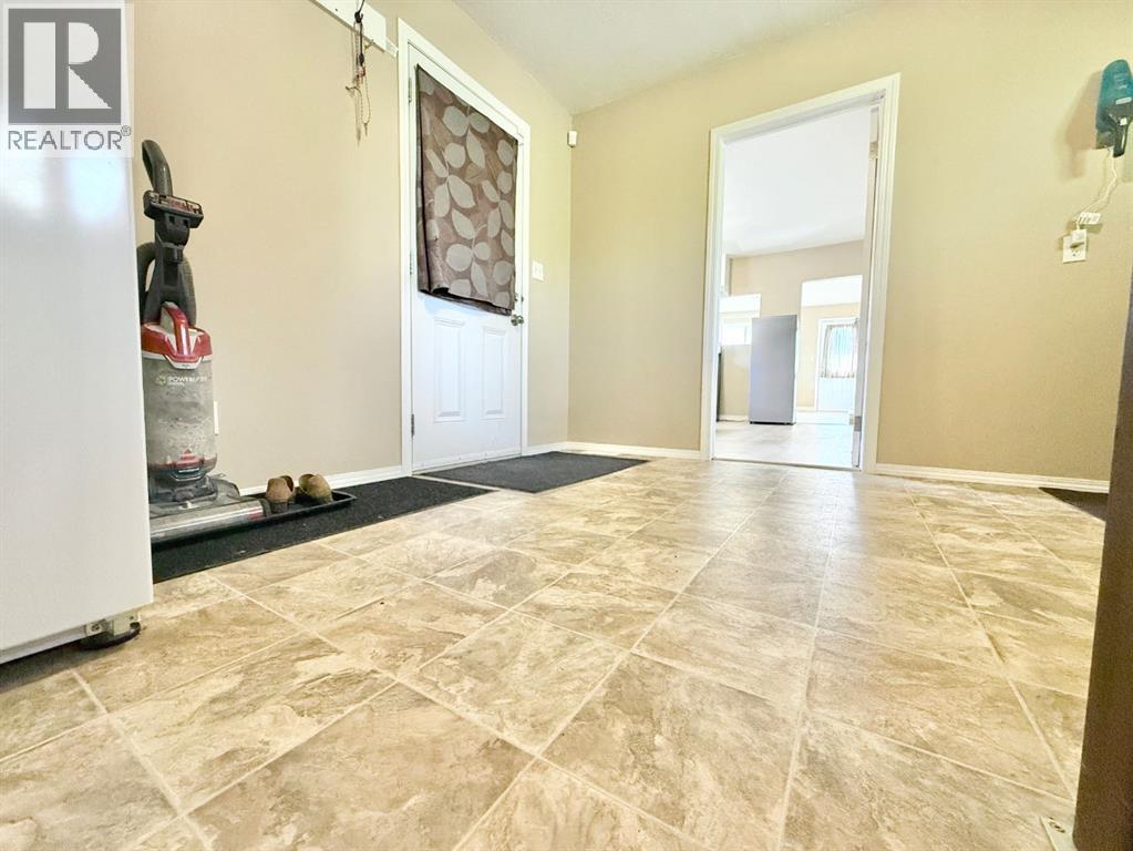 66 2 Avenue E, Tilley, Alberta  T0J 3K0 - Photo 21 - A2257339