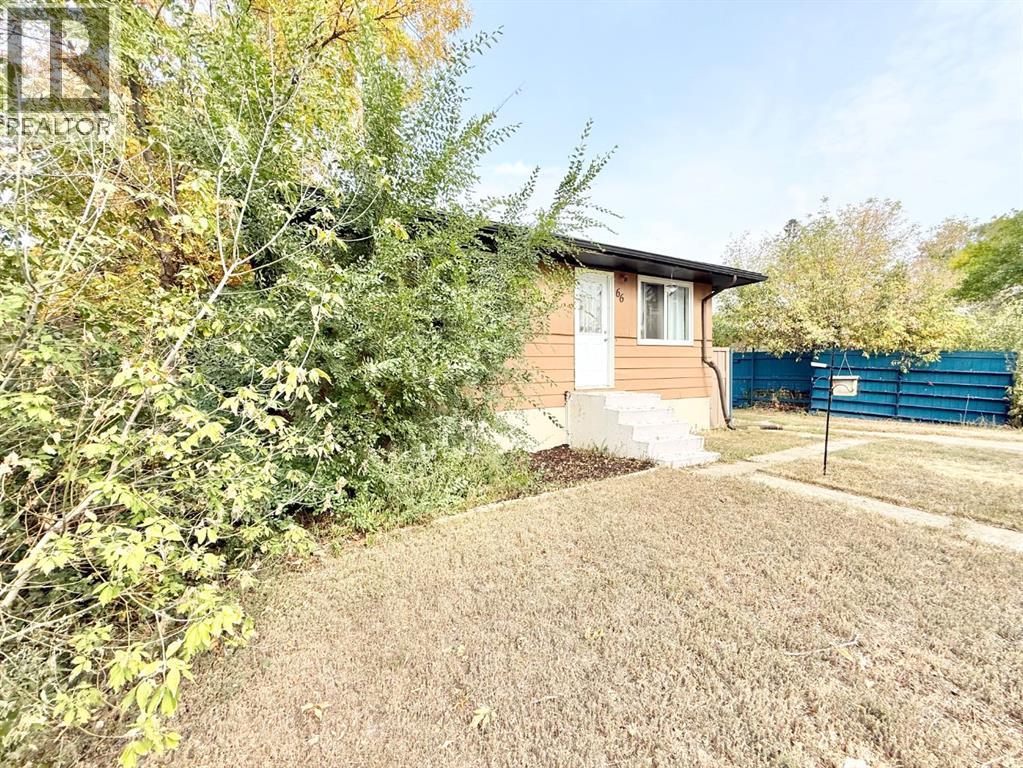 66 2 Avenue E, Tilley, Alberta  T0J 3K0 - Photo 2 - A2257339