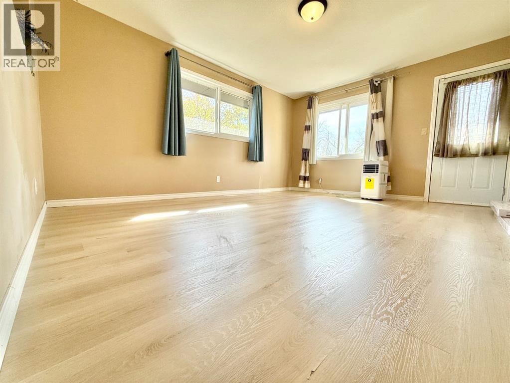 66 2 Avenue E, Tilley, Alberta  T0J 3K0 - Photo 9 - A2257339