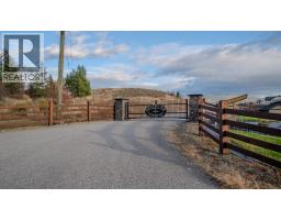 1144 Page Road Unit# 2, armstrong, British Columbia