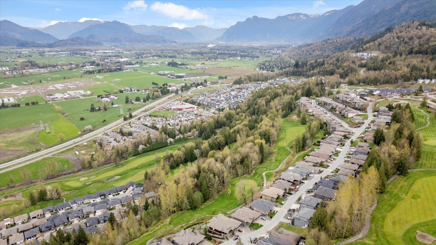 206 51075 FALLS COURT|Eastern Hillsides, Chilliwack, British Columbia