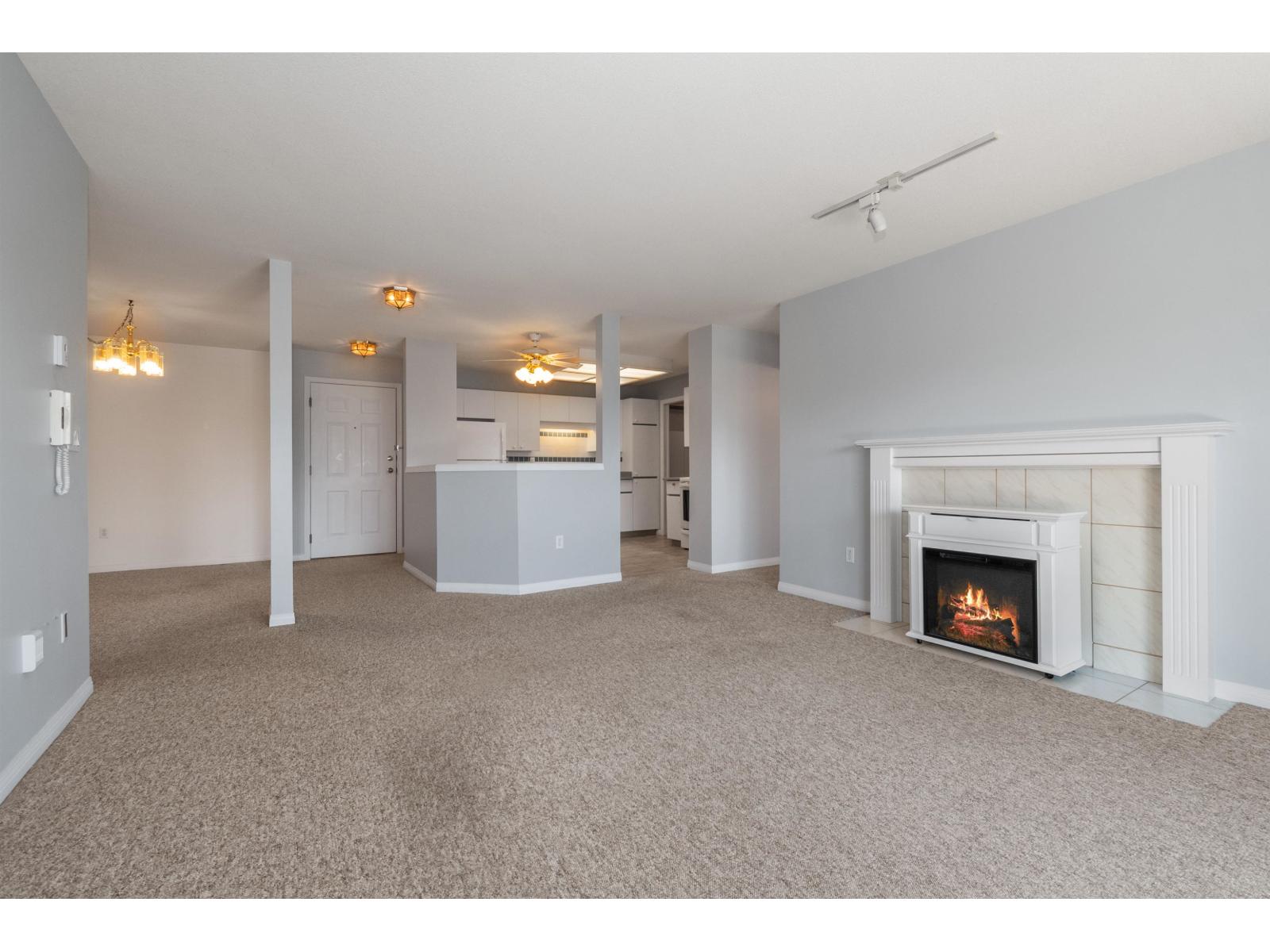 202 7685 Amber Drive, Sardis West Vedder, Chilliwack, British Columbia  V2R 3P3 - Photo 7 - R3064230