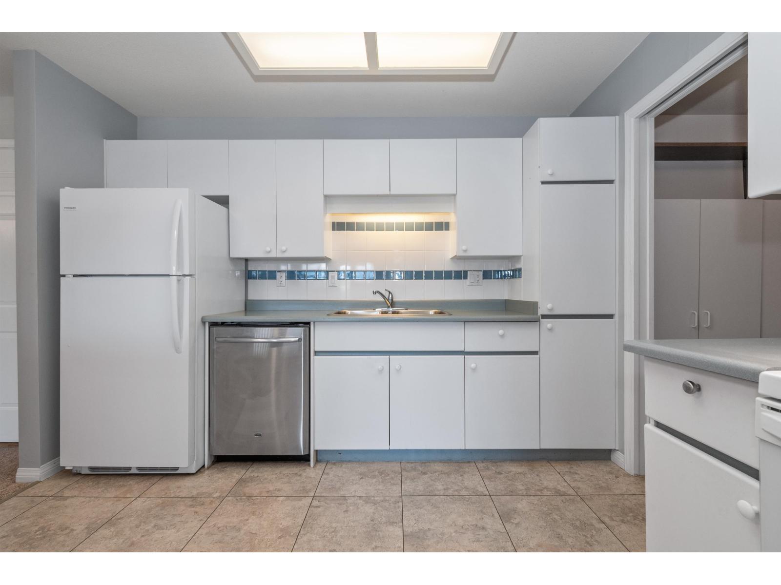 202 7685 Amber Drive, Sardis West Vedder, Chilliwack, British Columbia  V2R 3P3 - Photo 16 - R3064230