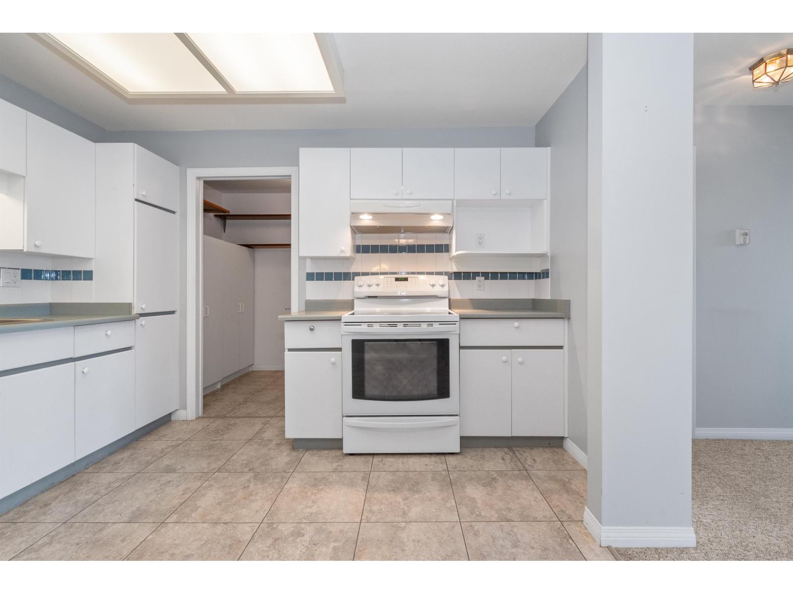 202 7685 Amber Drive, Sardis West Vedder, Chilliwack, British Columbia  V2R 3P3 - Photo 15 - R3064230