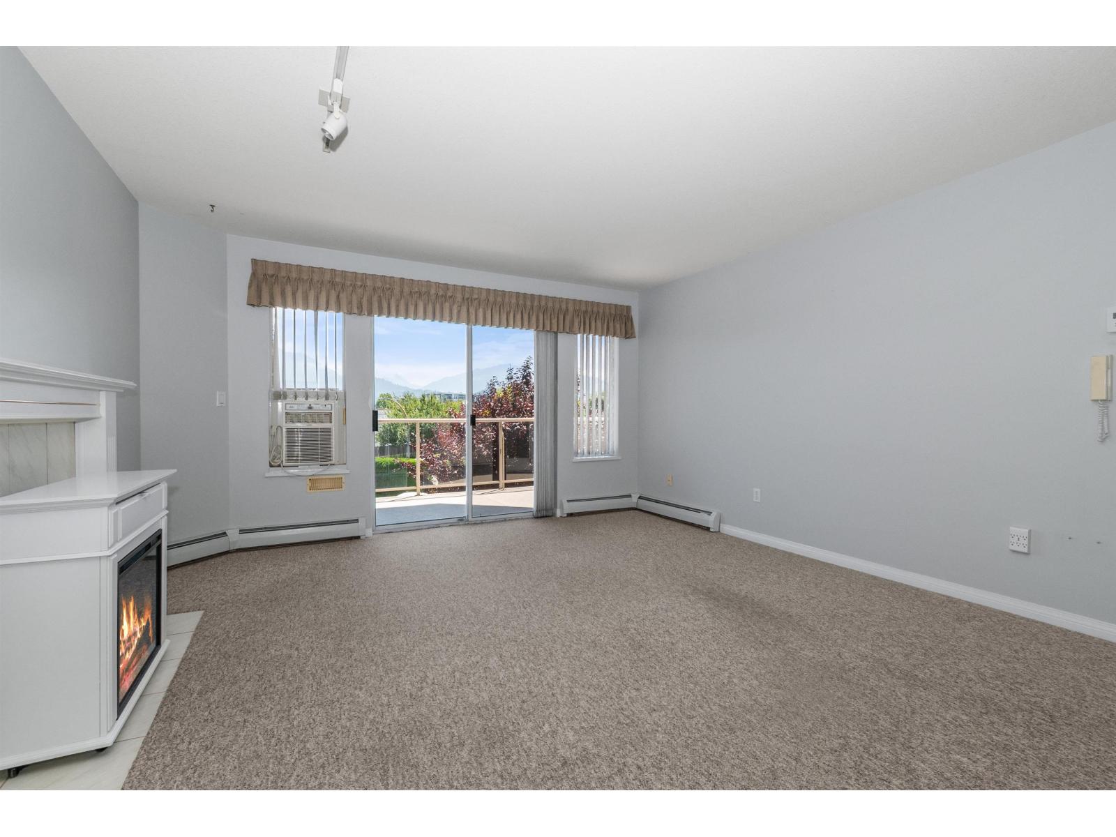 202 7685 Amber Drive, Sardis West Vedder, Chilliwack, British Columbia  V2R 3P3 - Photo 6 - R3064230