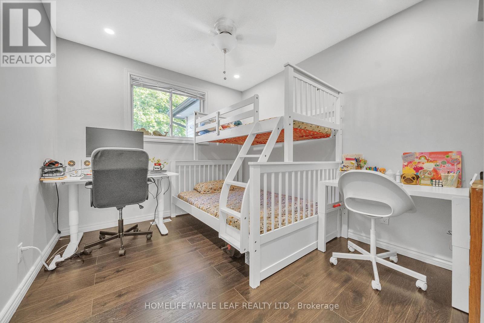 4 Lisa Court, Hamilton, Ontario  L8V 4P9 - Photo 8 - X12505218