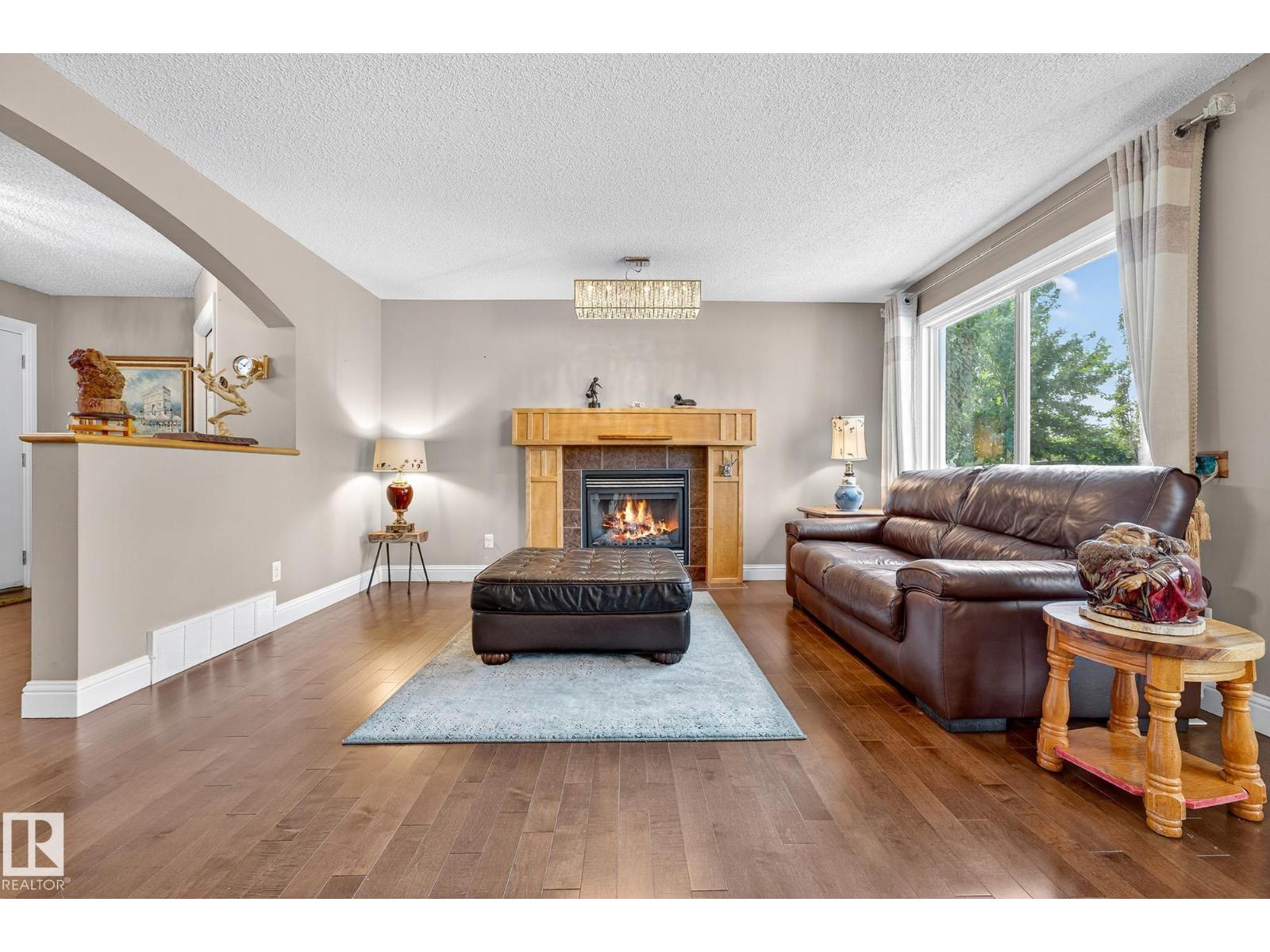 8429 Sloane Cr Nw, Edmonton, Alberta  T6R 0L3 - Photo 6 - E4464595