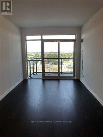 1406 - 65 Oneida Crescent, Richmond Hill, Ontario  L4B 0B1 - Photo 4 - N12505434