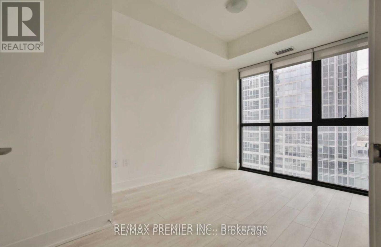 1904 - 2908 Highway 7 Road, Vaughan, Ontario  L4K 0K5 - Photo 11 - N12505440