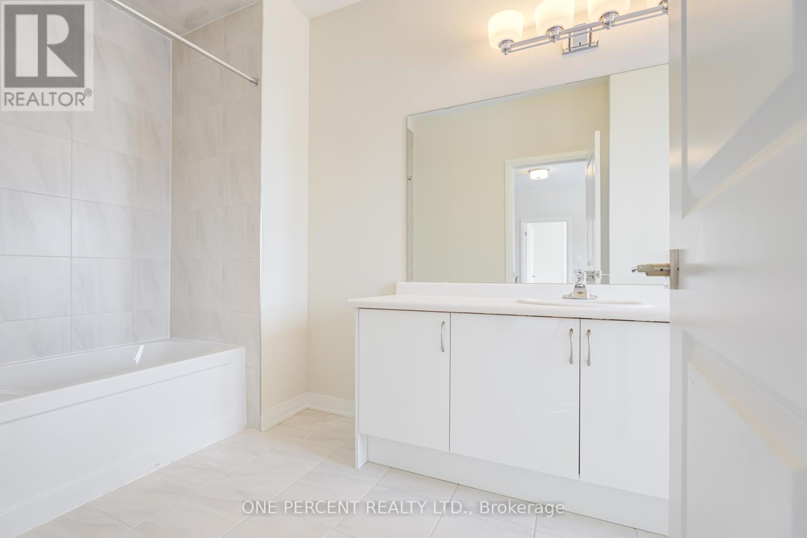 3769 Sunbank Crescent, Severn (West Shore), Ontario  L3V 8N2 - Photo 22 - S12505476