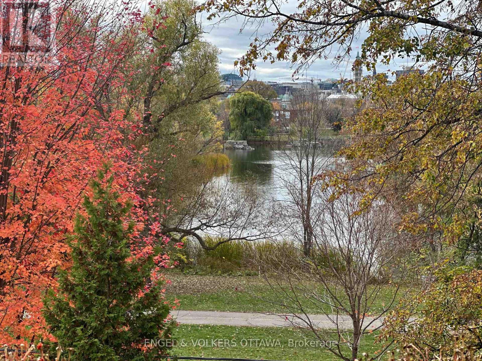 105 Stanley Avenue, Ottawa, Ontario  K1M 1N8 - Photo 42 - X12460372