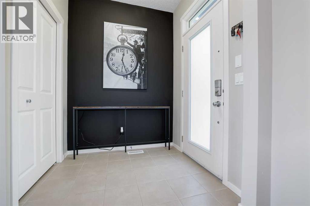 59 Mahogany Drive Se, Calgary, Alberta  T3M 2K3 - Photo 2 - A2258789