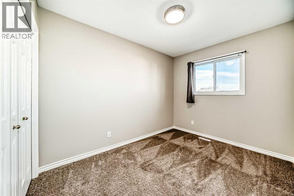 121 Martin Crossing Manor Ne, Calgary, Alberta  T3J 3S3 - Photo 25 - A2268135