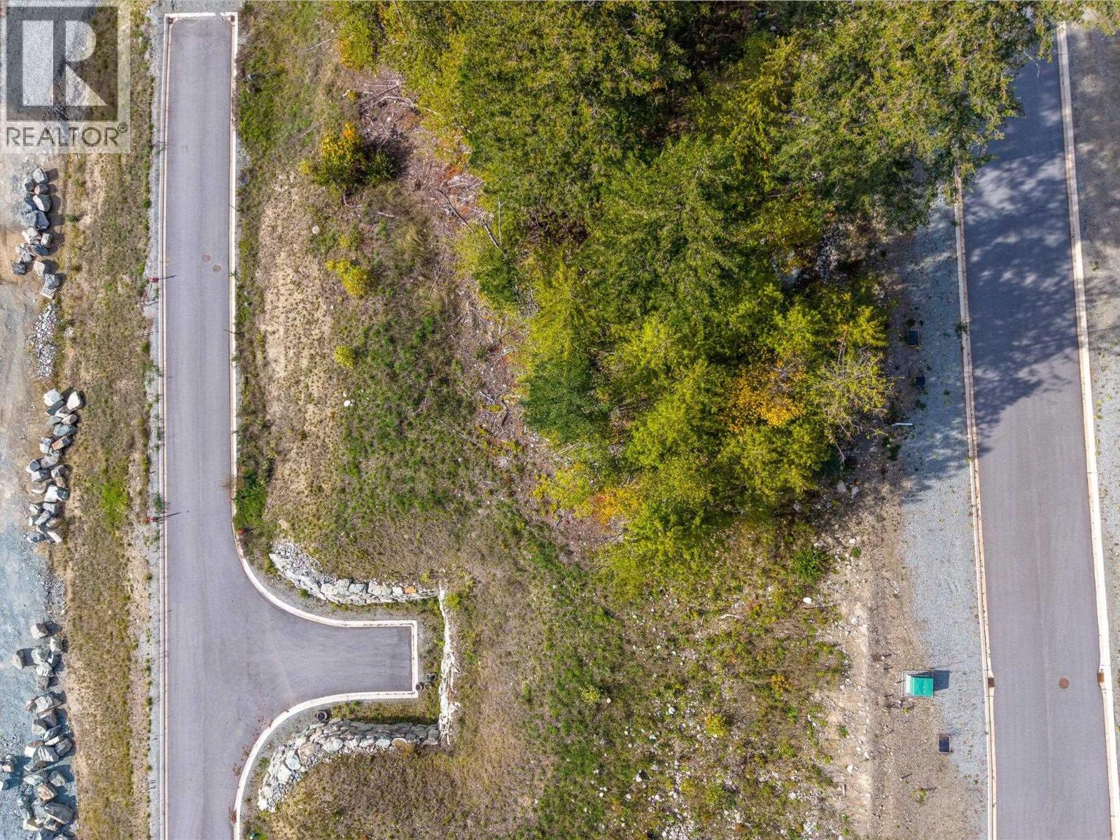 8204 Merlot Peak Drive, Pemberton, British Columbia  V0N 2L3 - Photo 13 - R3050577