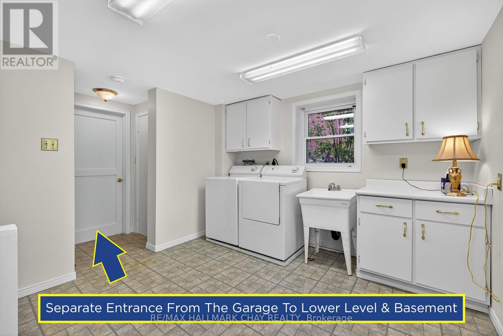 33 Mill Street S, Brampton, Ontario  L6Y 1S7 - Photo 17 - W12447029