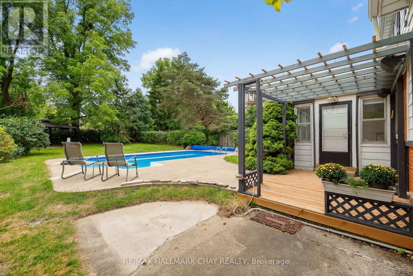 33 Mill Street S, Brampton, Ontario  L6Y 1S7 - Photo 21 - W12447029