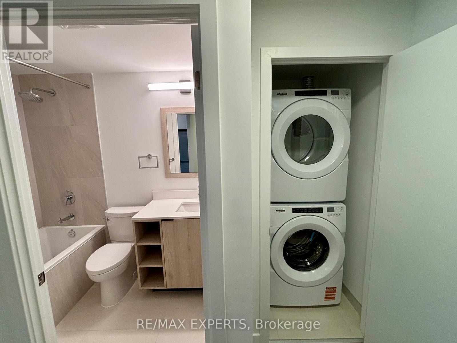 404 - 1007 The Queensway, Toronto, Ontario  M8Z 0H4 - Photo 12 - W12499032