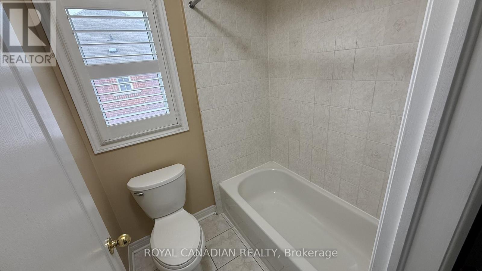 382 Sunny Meadow Boulevard, Brampton, Ontario  L6R 0N9 - Photo 31 - W12505394