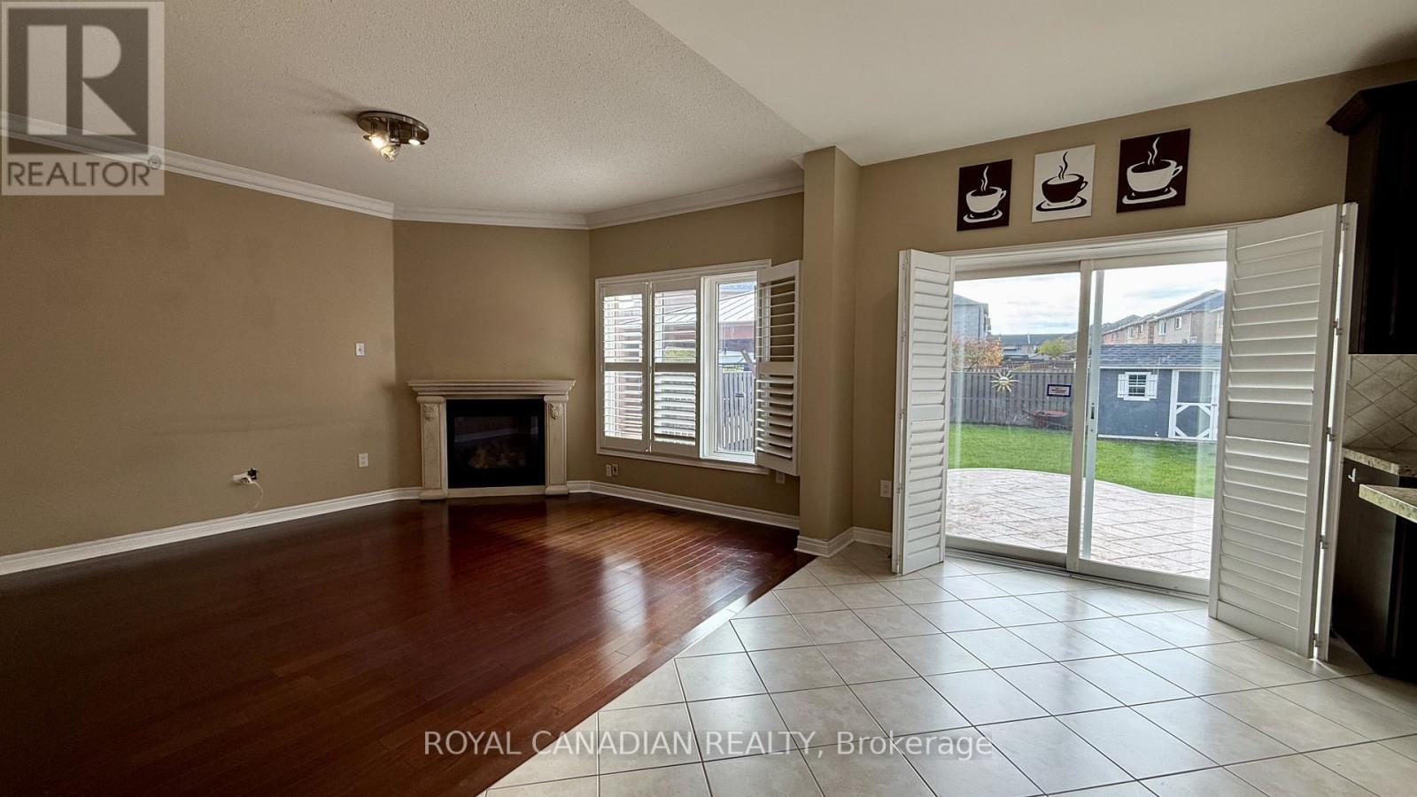 382 Sunny Meadow Boulevard, Brampton, Ontario  L6R 0N9 - Photo 16 - W12505394