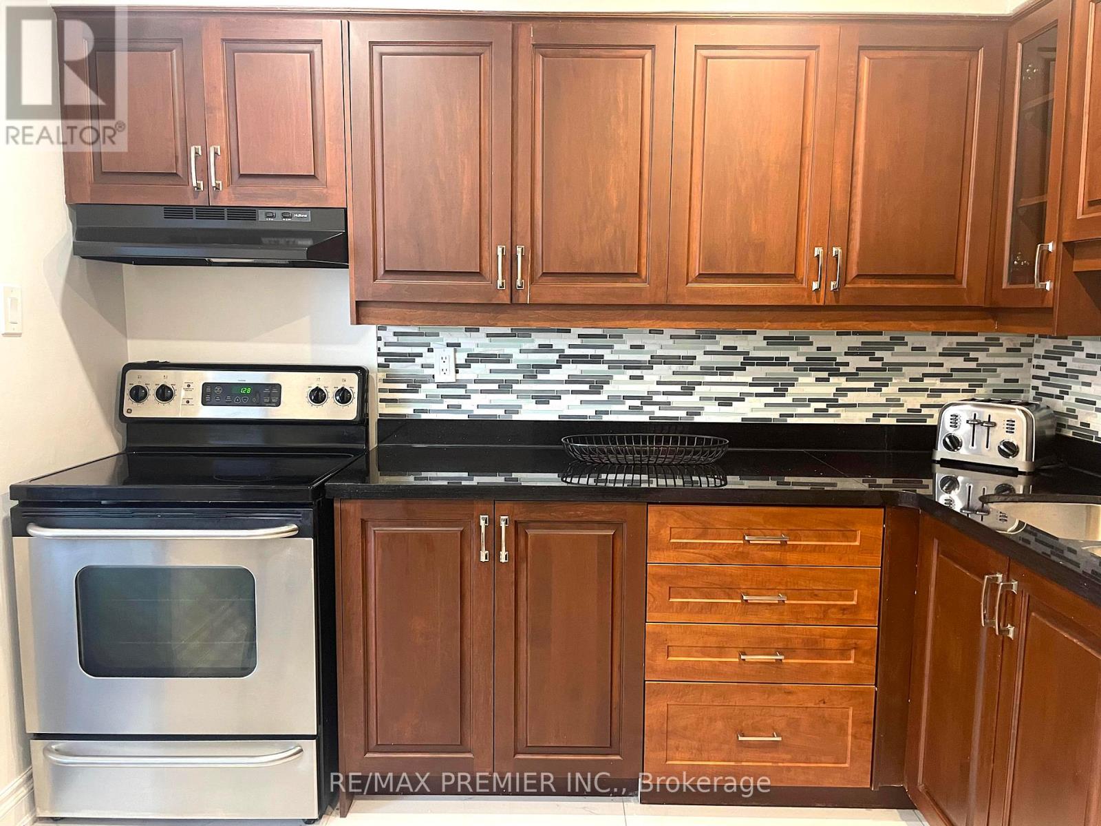 513 - 2645 Jane Street, Toronto, Ontario  M3L 2J3 - Photo 19 - W12505444