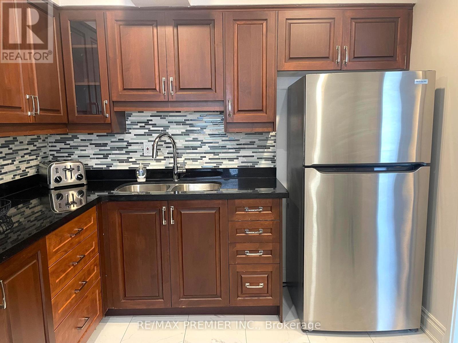 513 - 2645 Jane Street, Toronto, Ontario  M3L 2J3 - Photo 20 - W12505444