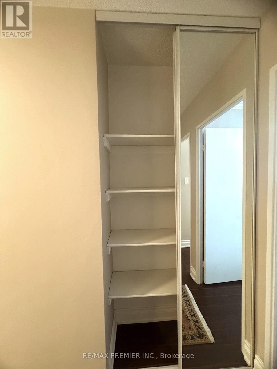 513 - 2645 Jane Street, Toronto, Ontario  M3L 2J3 - Photo 33 - W12505444