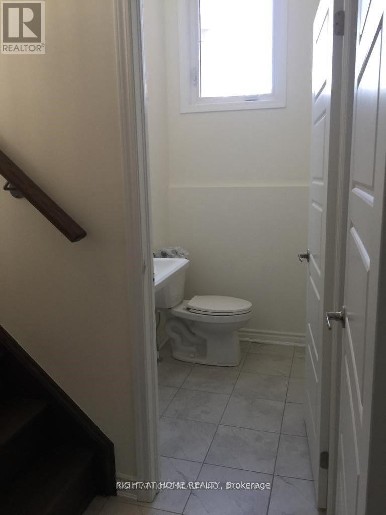 100 Leiterman Drive, Milton, Ontario  L9T 9L3 - Photo 10 - W12505456