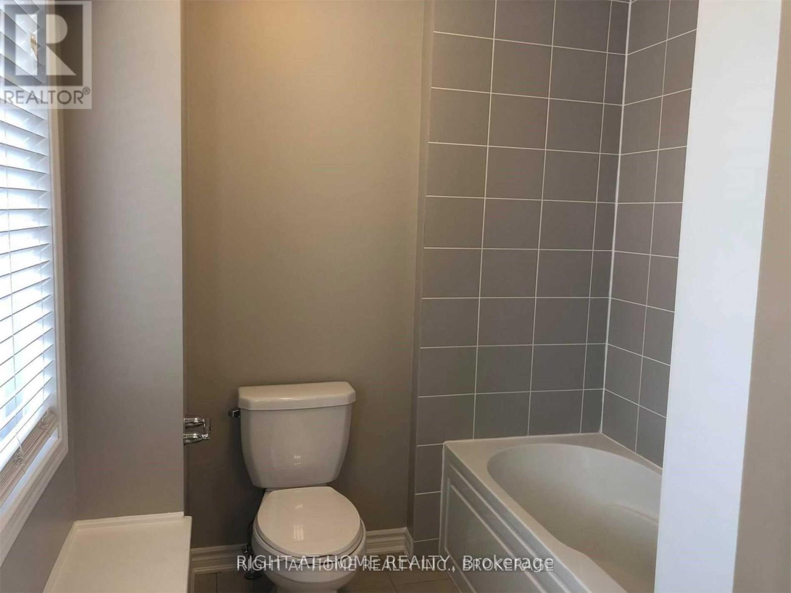 100 Leiterman Drive, Milton, Ontario  L9T 9L3 - Photo 17 - W12505456