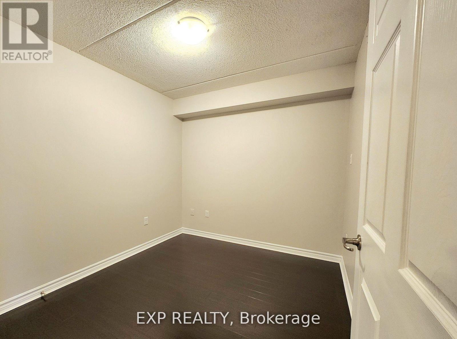 305 - 1350 Main Street E, Milton, Ontario  L9T 7S6 - Photo 7 - W12505460