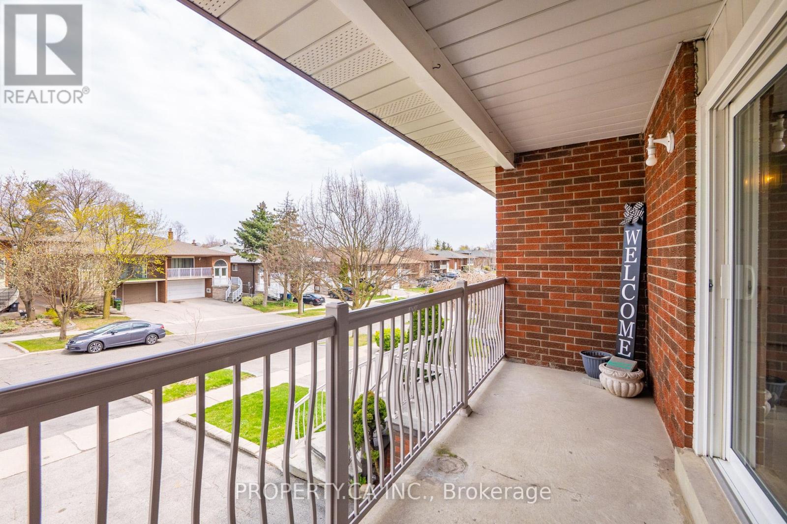 28 Clubhouse Court, Toronto, Ontario  M3L 2K5 - Photo 29 - W12505480