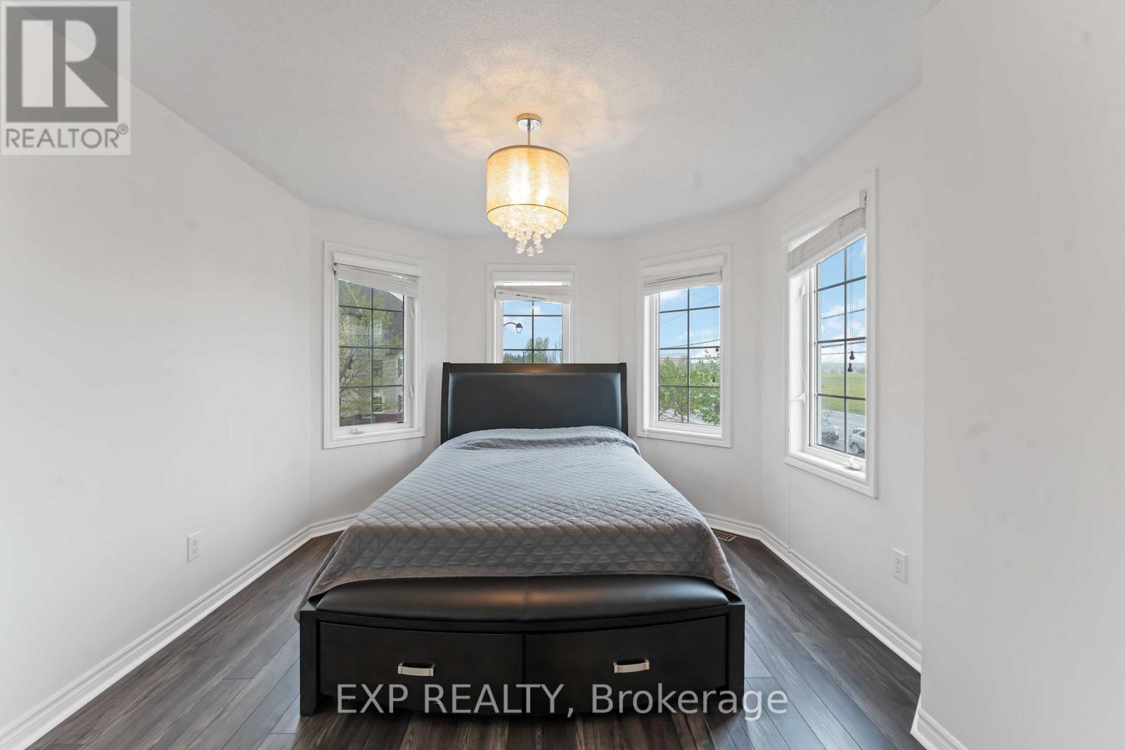 226 Par-La-Ville Circle, Ottawa, Ontario  K2S 0T6 - Photo 22 - X12505490