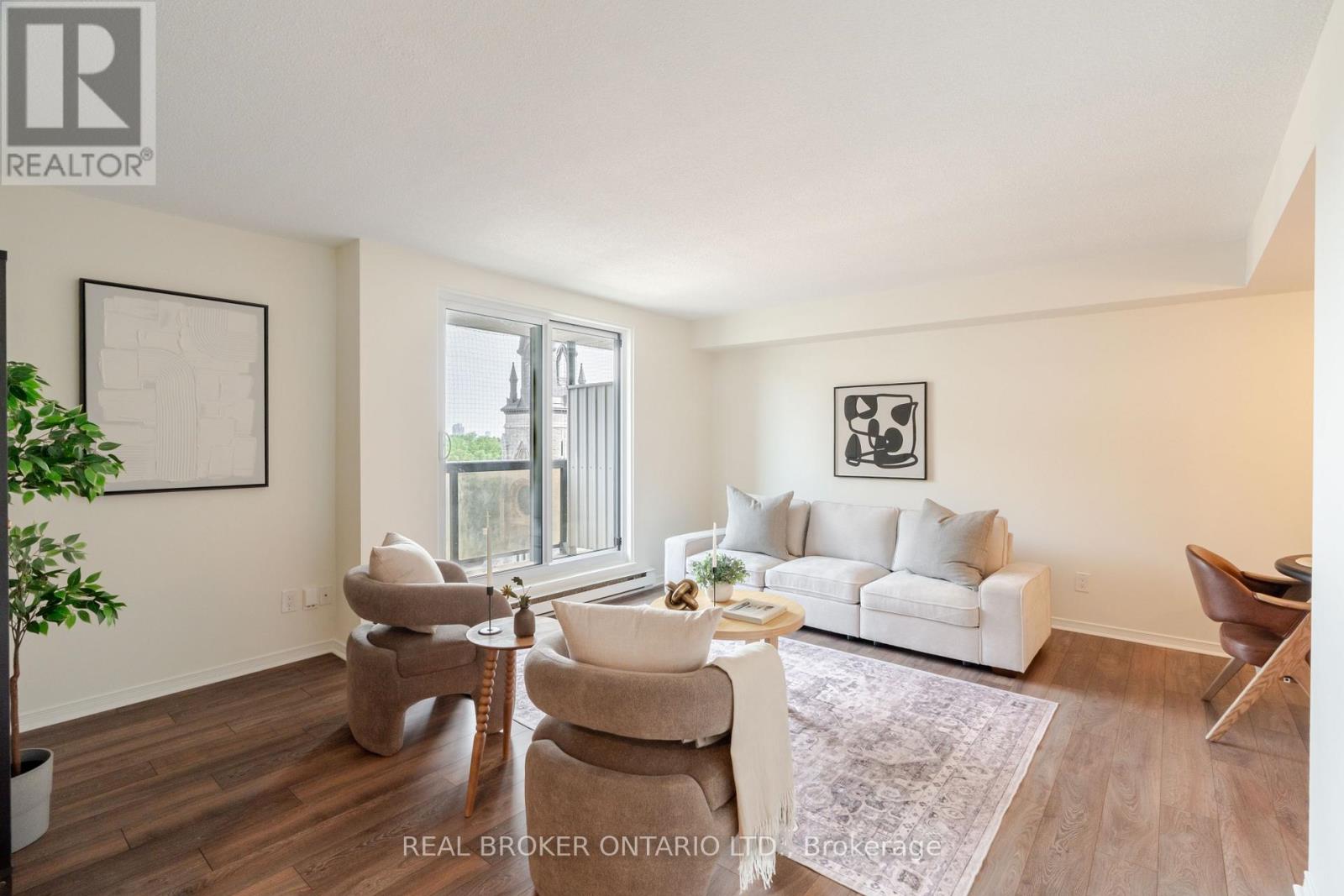 906 - 199 Kent Street, Ottawa, Ontario  K2P 2K8 - Photo 15 - X12505550