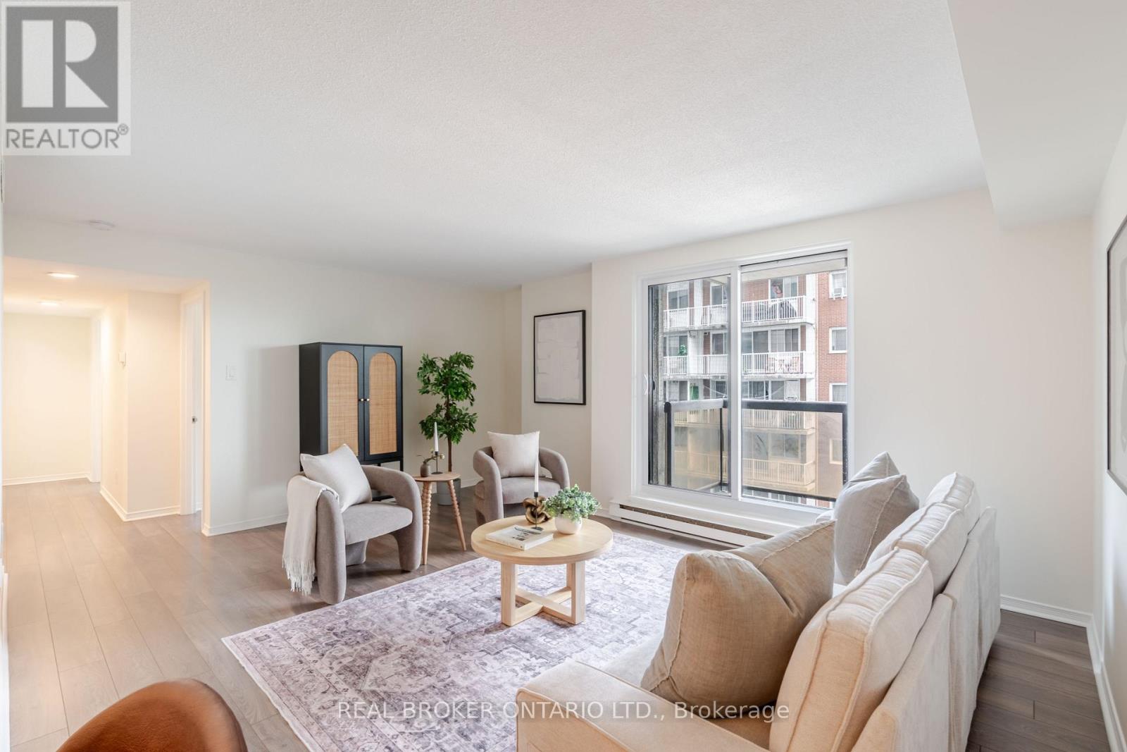 906 - 199 Kent Street, Ottawa, Ontario  K2P 2K8 - Photo 16 - X12505550