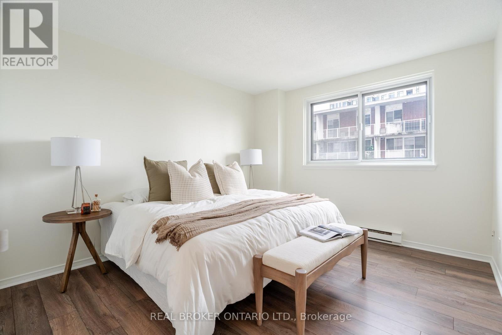 906 - 199 Kent Street, Ottawa, Ontario  K2P 2K8 - Photo 17 - X12505550