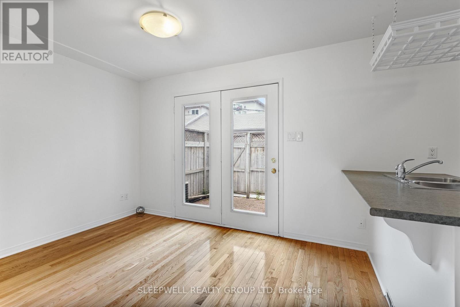 209 Hopewell Avenue, Ottawa, Ontario  K1S 5R9 - Photo 15 - X12505566