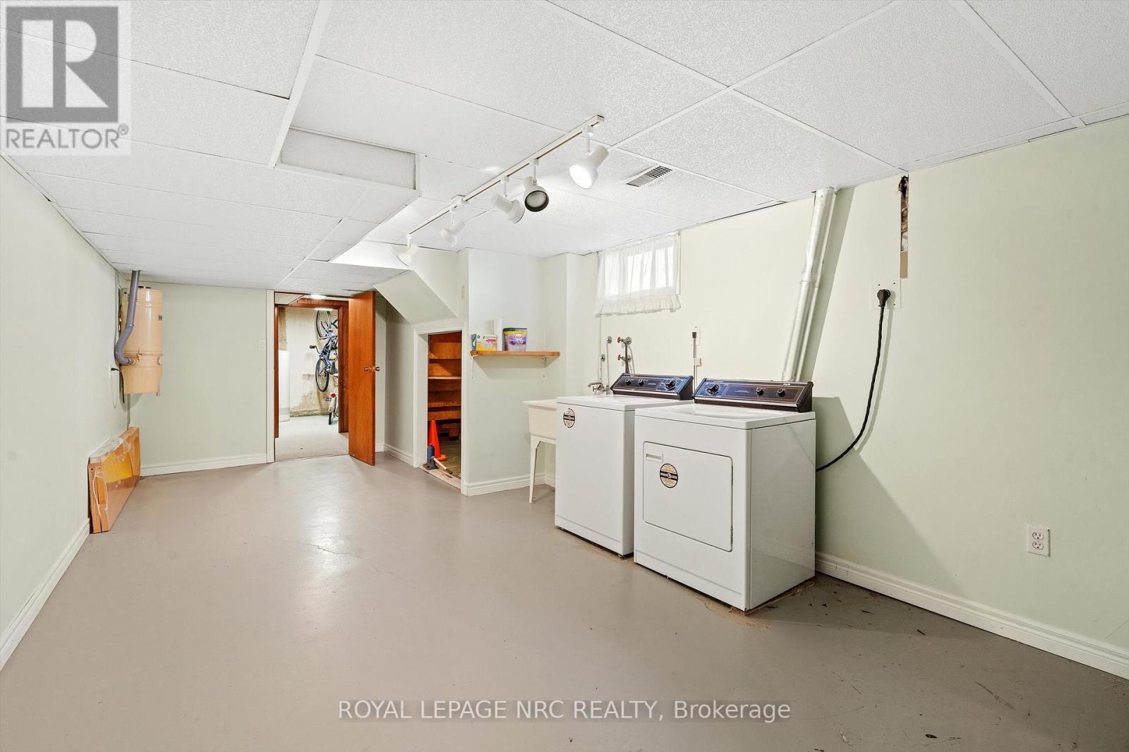 270 St. Paul Street W, St. Catharines, Ontario  L2S 2E7 - Photo 26 - X12505510