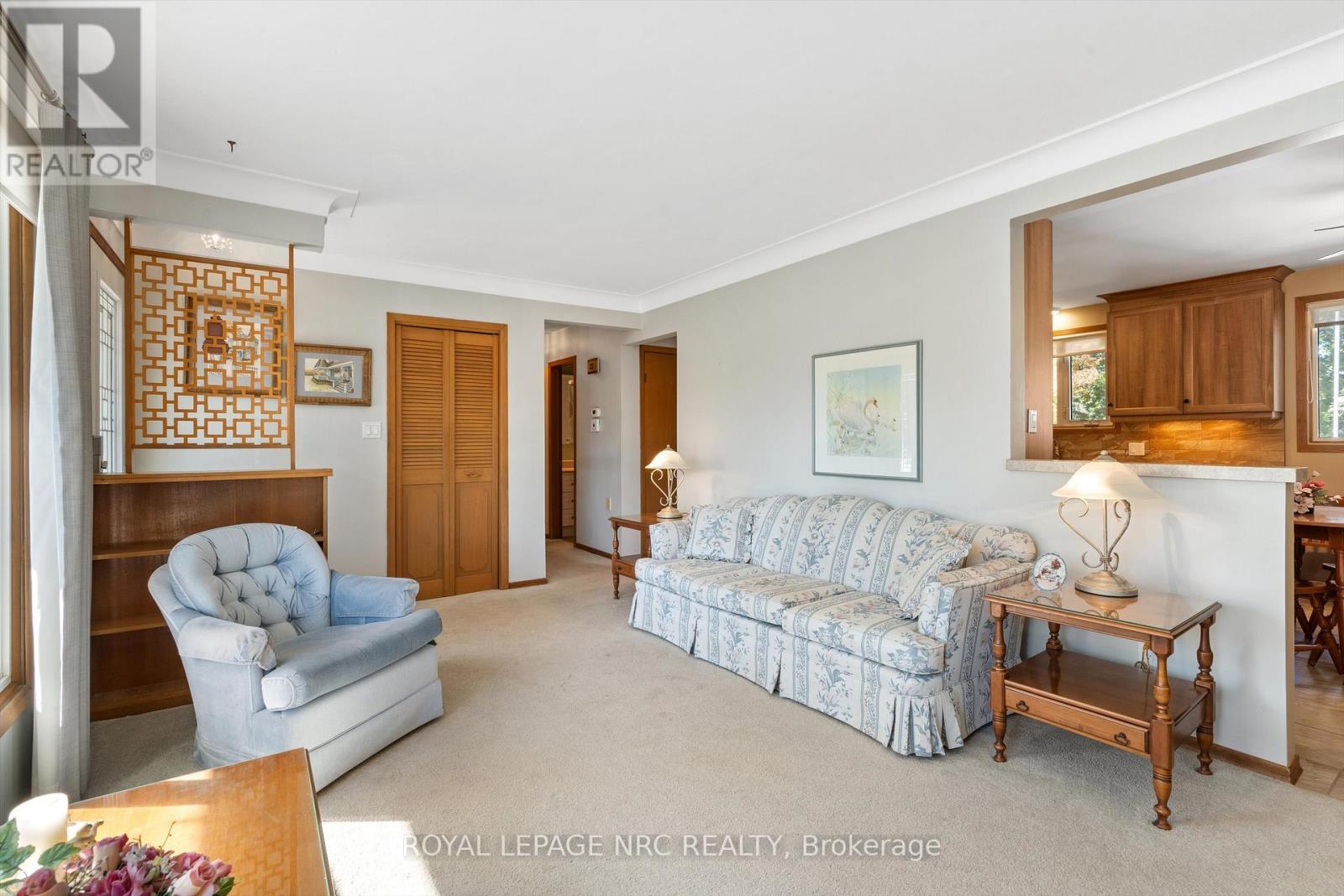 270 St. Paul Street W, St. Catharines, Ontario  L2S 2E7 - Photo 7 - X12505510