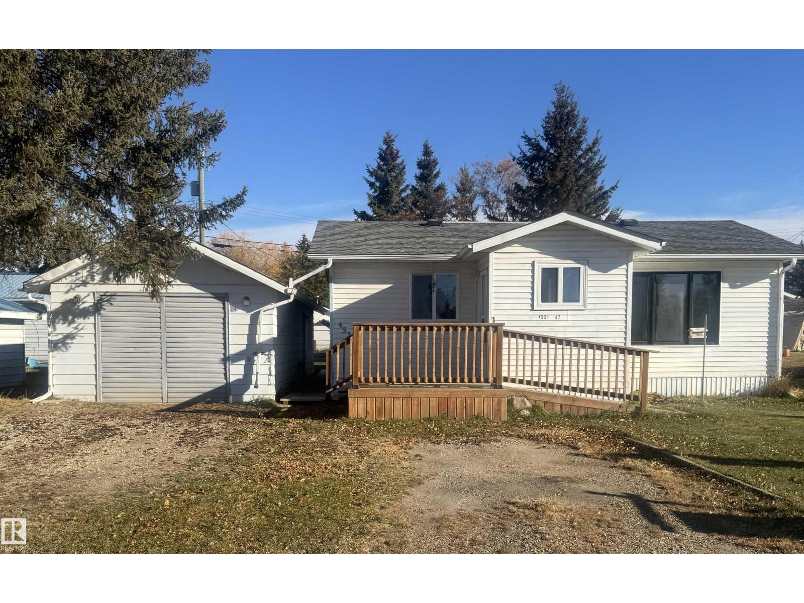 4531 47 ST, Rural Lac Ste. Anne County, Alberta