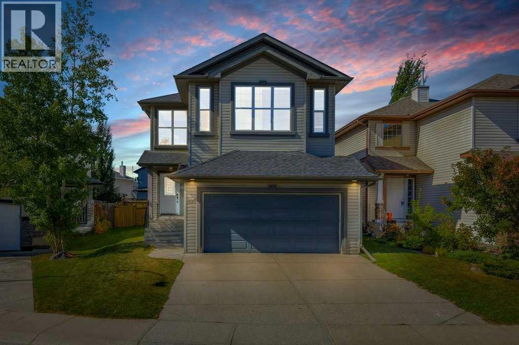 119 Valley Stream Circle Nw, Calgary, Alberta  T3B 5W2 - Photo 2 - A2259449