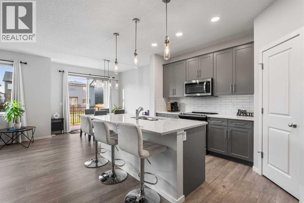 96 Belmont Terrace Sw, Calgary, Alberta  T2X 4H5 - Photo 6 - A2268278