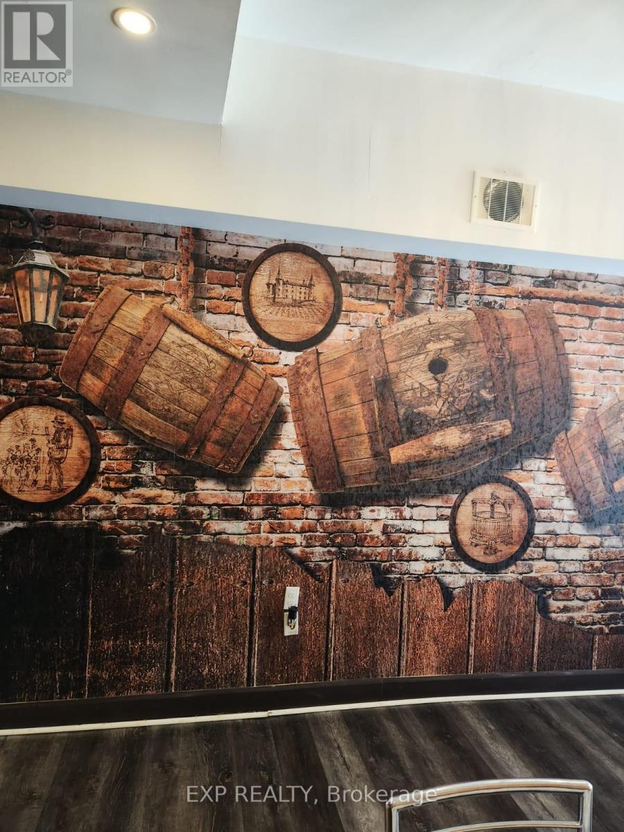 606 Bloor Street W, Toronto, Ontario  M6G 1K4 - Photo 18 - C12505334