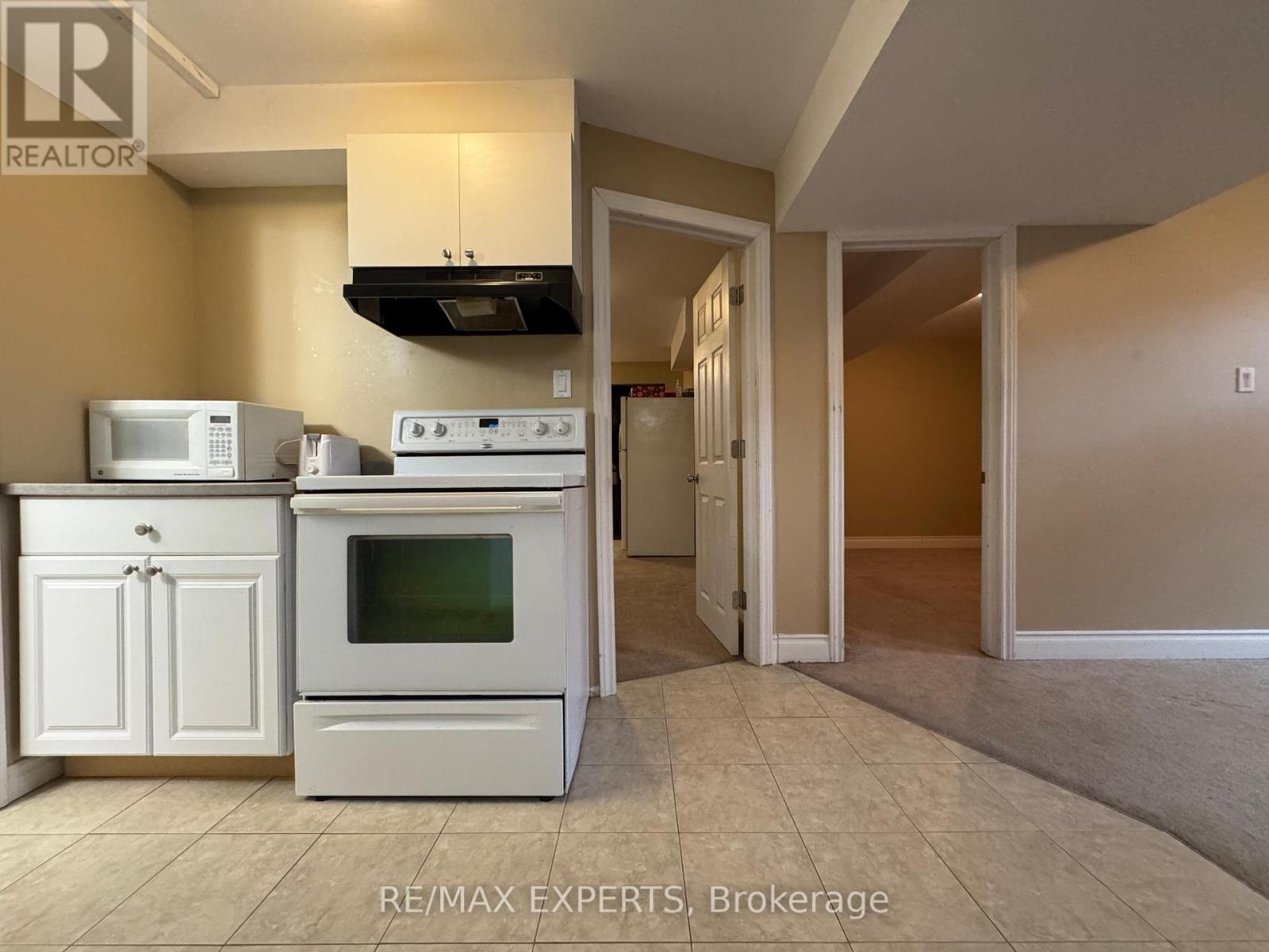 Bsmt - 11 Jewelville Street, Brampton, Ontario  L6X 2Y7 - Photo 9 - W12505310