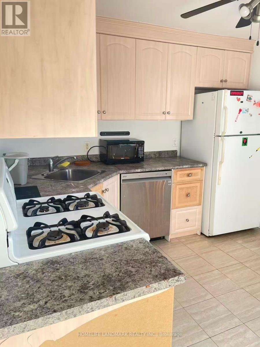 2nd&3rd - 26 Lippincott Street, Toronto, Ontario  M5S 2P2 - Photo 8 - C12505488